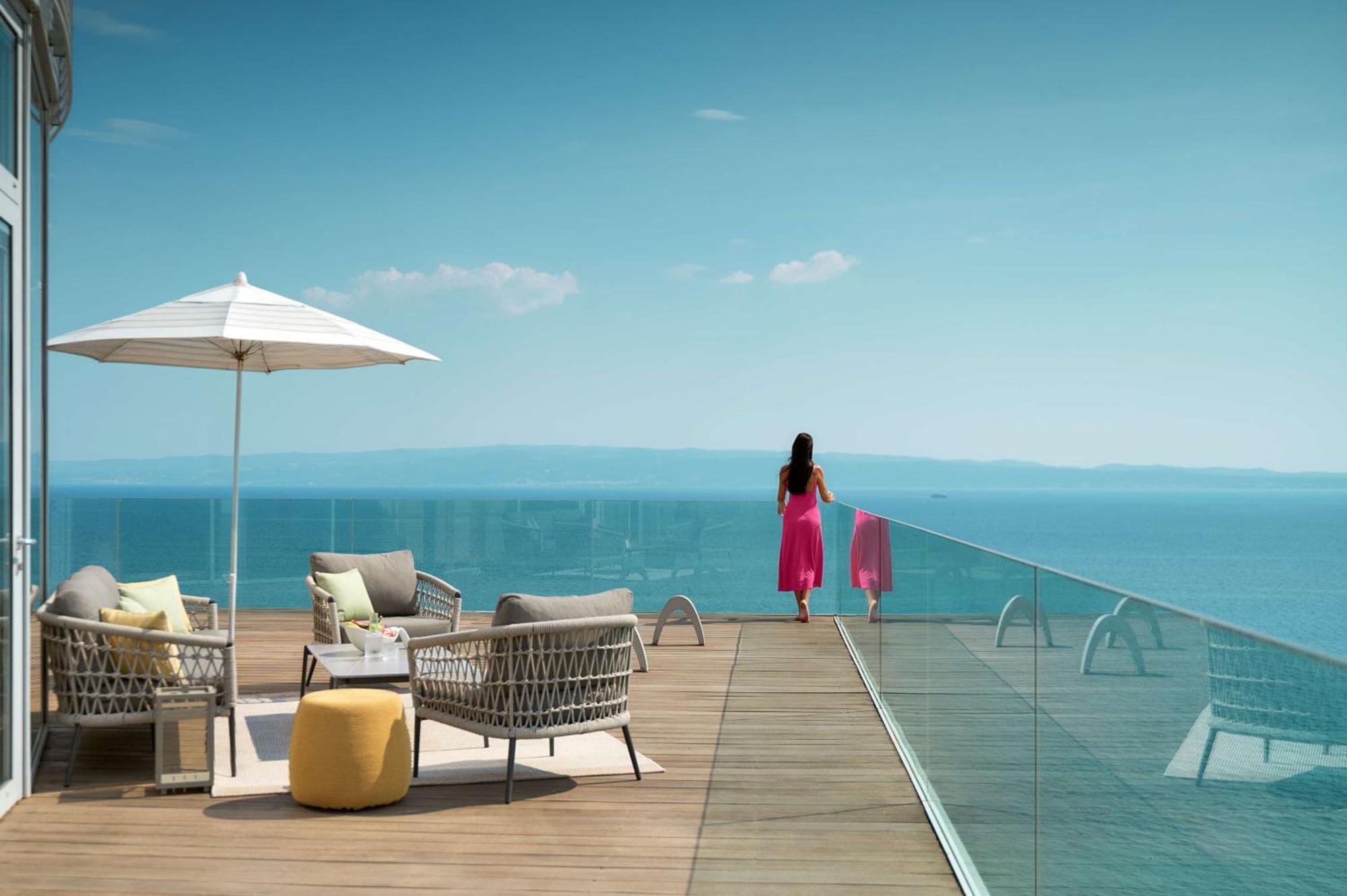 Radisson Blu Resort & Spa Сплит Екстериор снимка Skyline Residences