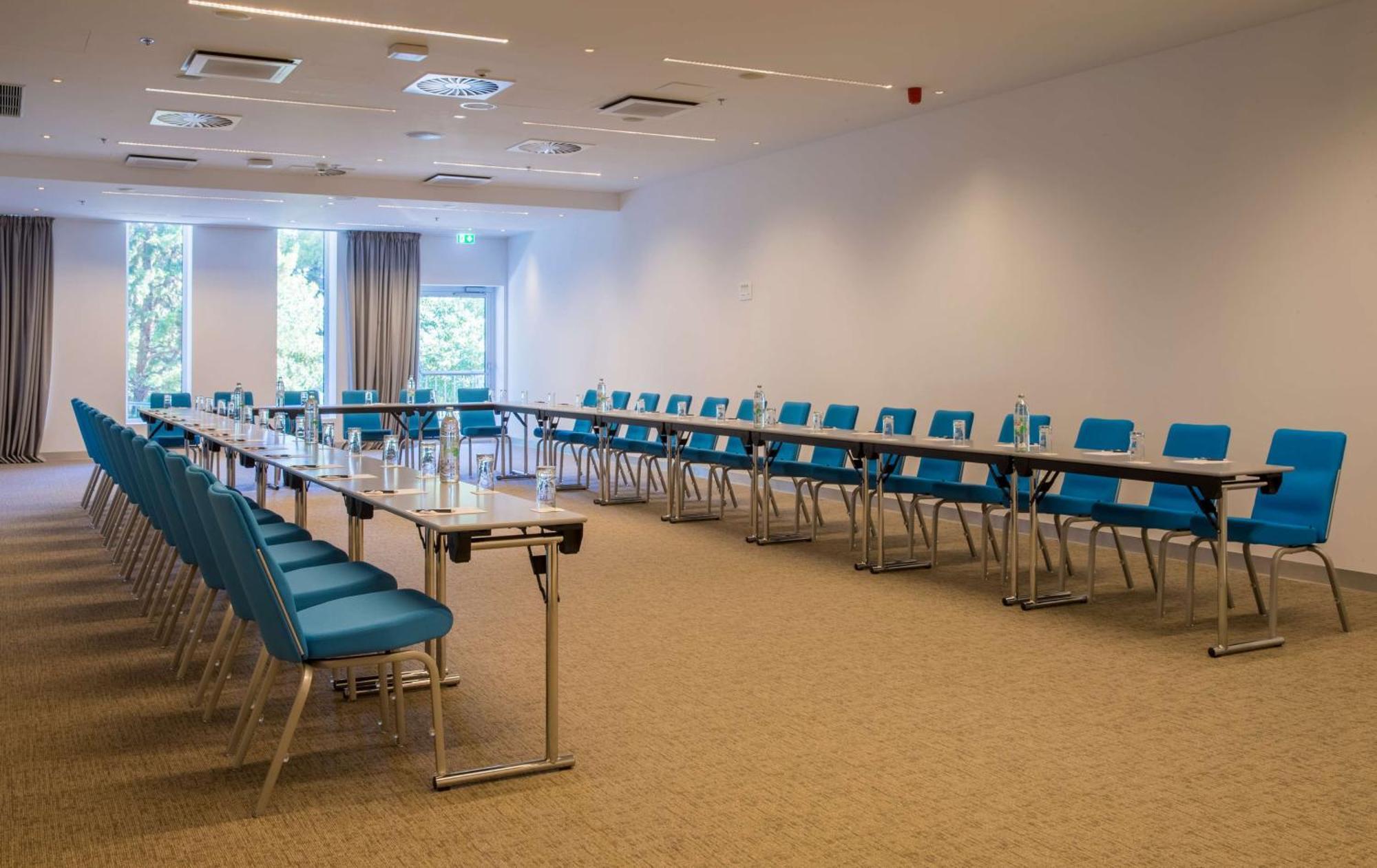 Radisson Blu Resort & Spa Сплит Екстериор снимка Conference room