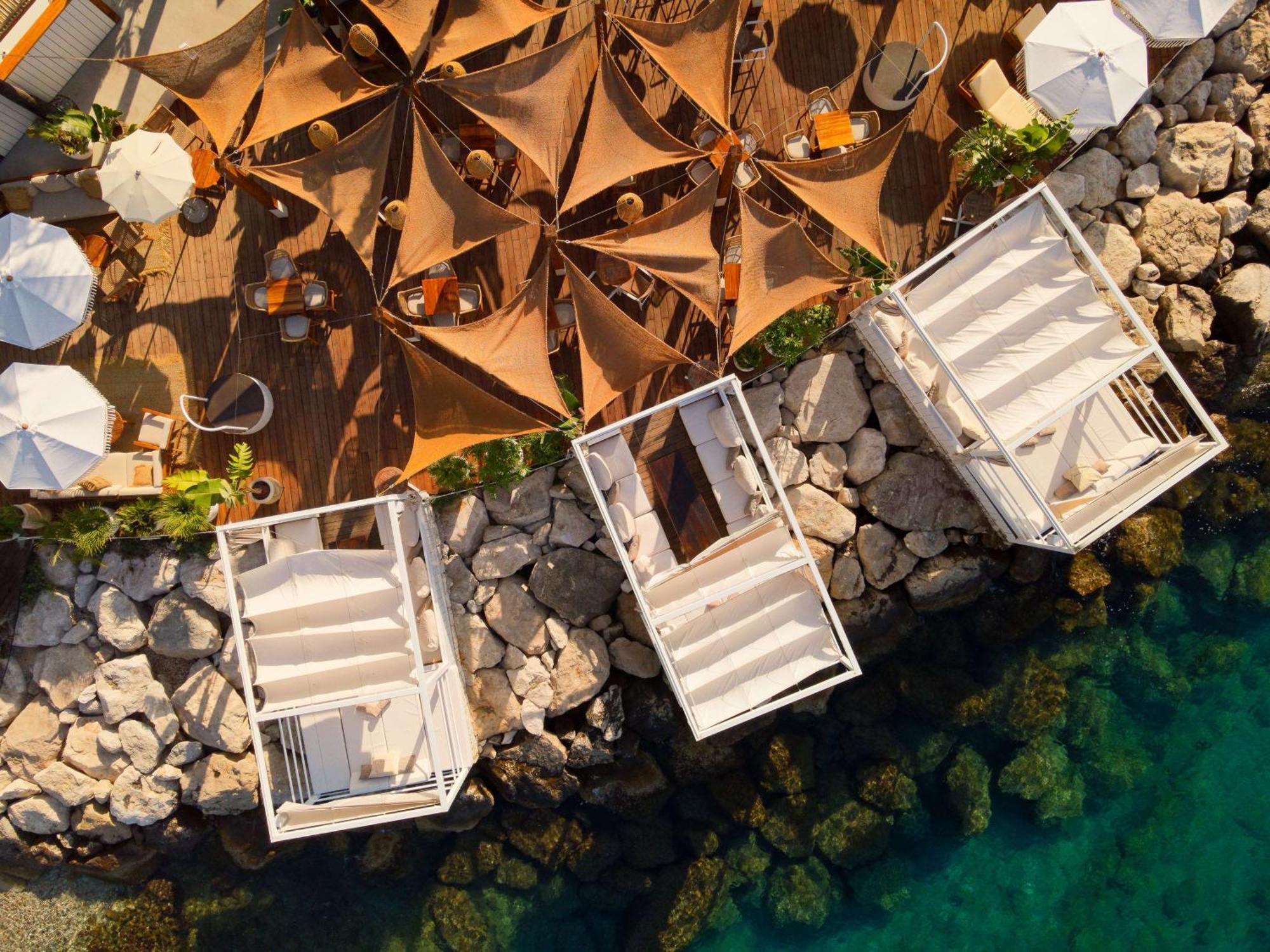Radisson Blu Resort & Spa Сплит Екстериор снимка Aerial view of the hotel
