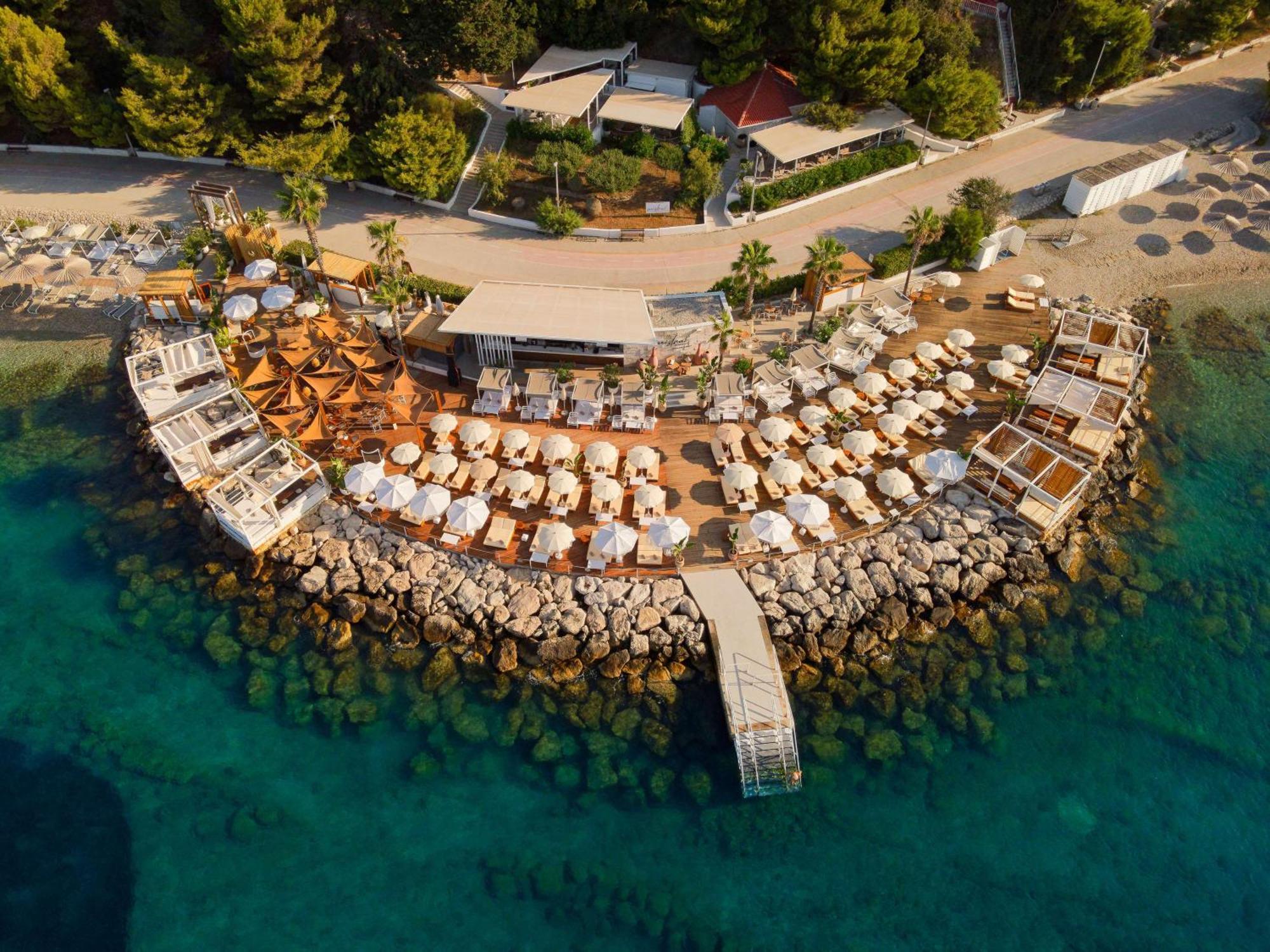 Radisson Blu Resort & Spa Сплит Екстериор снимка Aerial view of the restaurant